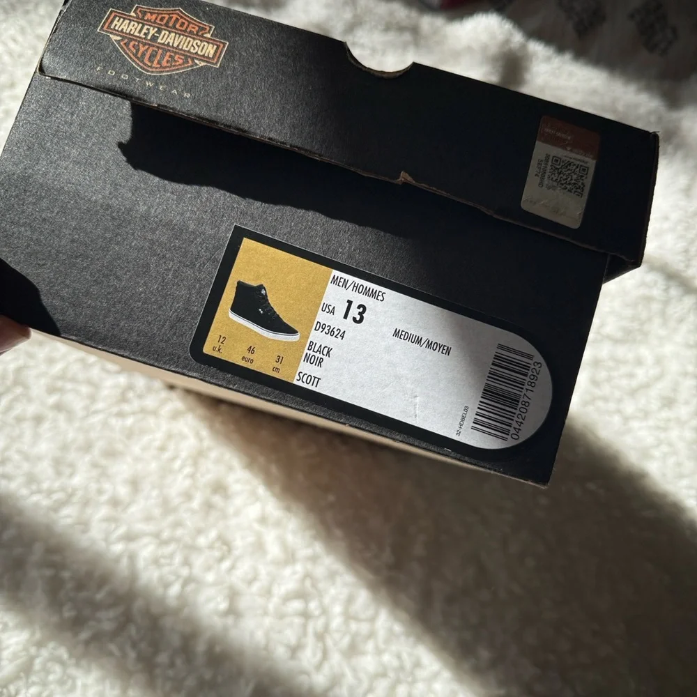 Harley-Davidson Black High-Top Sneakers - Picture 3 of 11